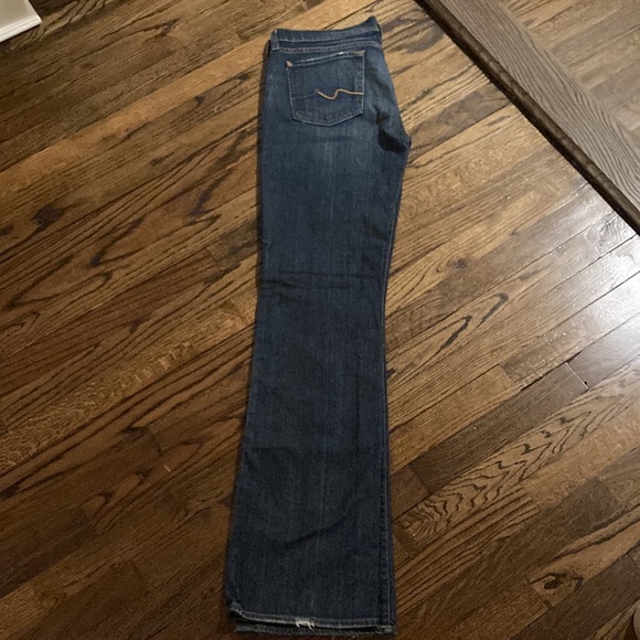 7 for all mankind, bootcut, indigo jeans, 30’’ waist, 33’’ inseam. - Picture 2 of 6
